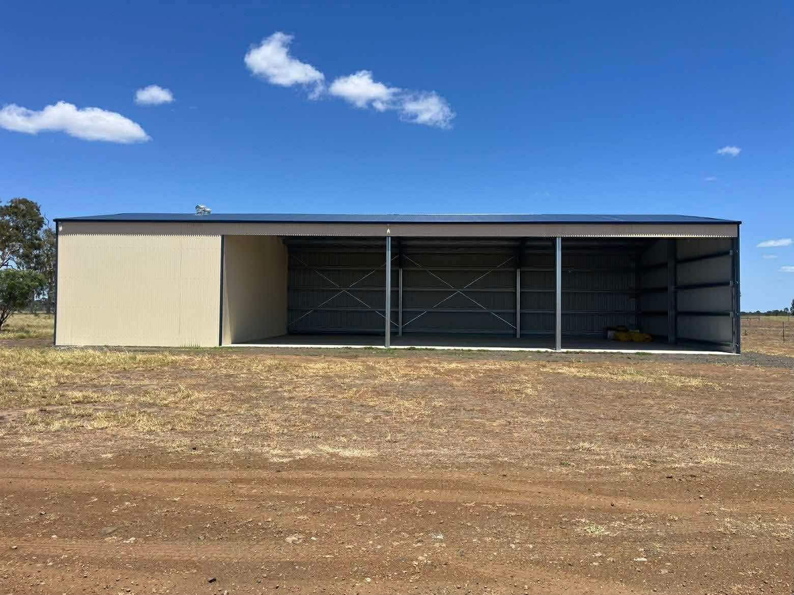 beige-farm-shed-wide-span
